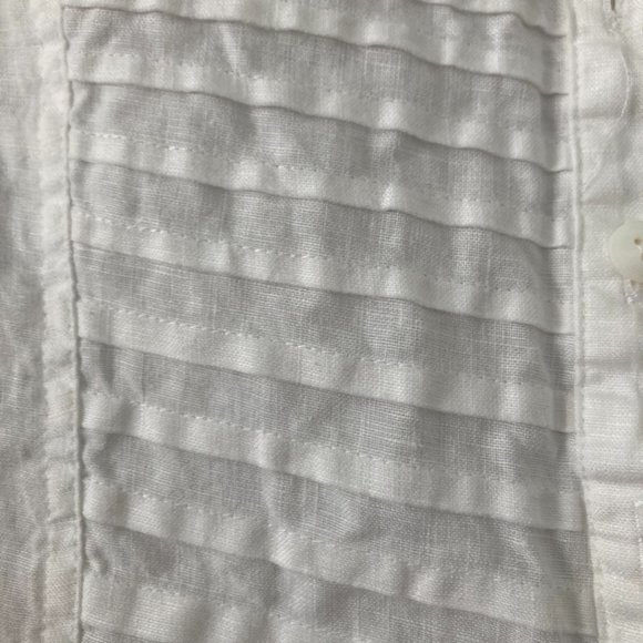 White Linen shirt - Tracy M - Picture 5 of 9